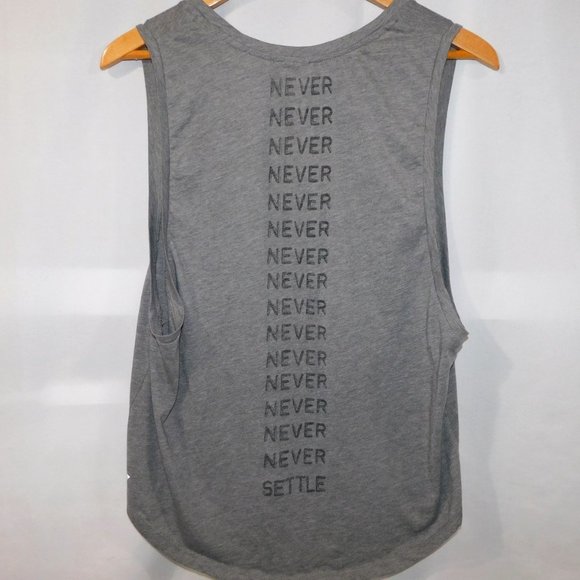 Fabletics Tops - Fabletics Janis Never Settle Gray Tank Womens L